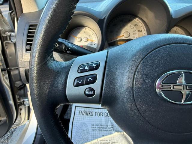 Photo of 2006 Classic Silver Metallic Scion tC