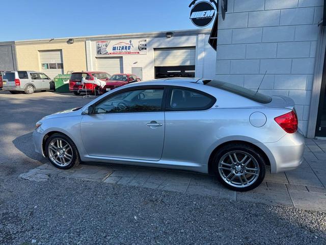 Photo of 2006 Classic Silver Metallic Scion tC