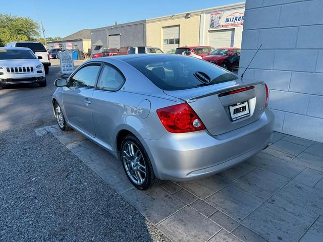 Photo of 2006 Classic Silver Metallic Scion tC