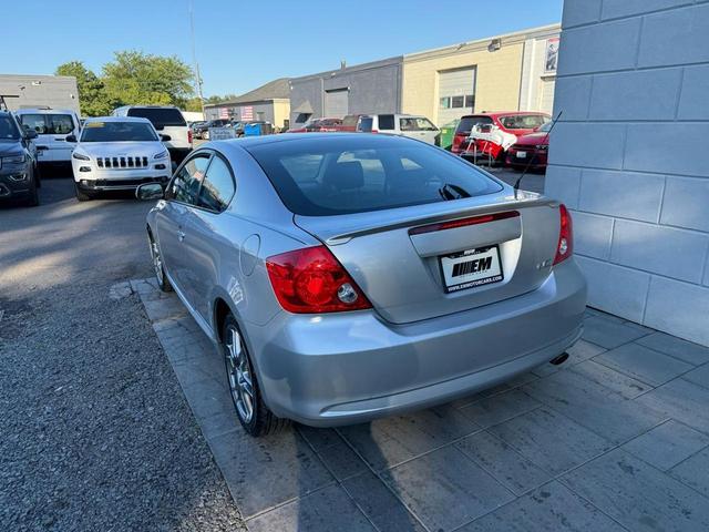 Photo of 2006 Classic Silver Metallic Scion tC
