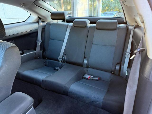 Photo of 2006 Classic Silver Metallic Scion tC