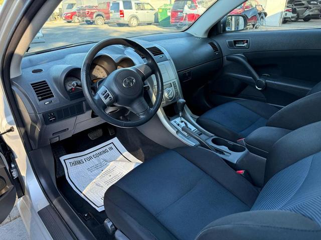 Photo of 2006 Classic Silver Metallic Scion tC