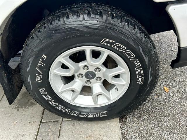 Photo of 2010 Silver Metallic Ford Ranger
