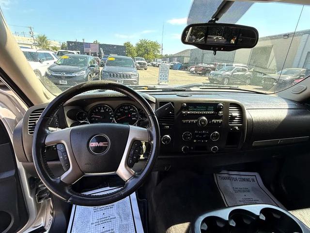 Photo of 2011 Pure Silver Metallic GMC Sierra 1500