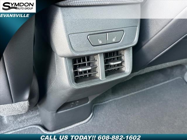 Photo of 2025 Reef Blue Metallic Chevrolet Equinox