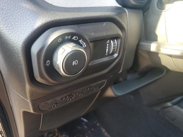 Photo of 2025 Black Clearcoat Jeep Wrangler