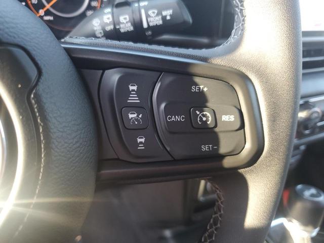 Photo of 2025 Black Clearcoat Jeep Wrangler