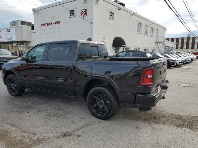 Photo of 2025 Diamond Black Crystal Pearlcoat RAM 1500