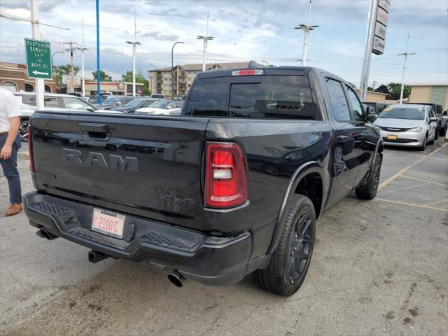 Photo of 2025 Diamond Black Crystal Pearlcoat RAM 1500