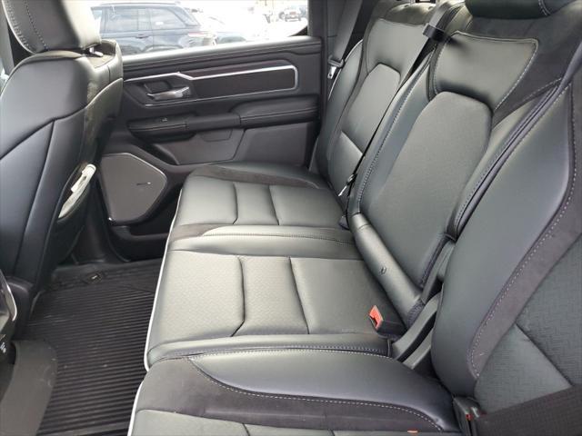 Photo of 2025 Diamond Black Crystal Pearlcoat RAM 1500