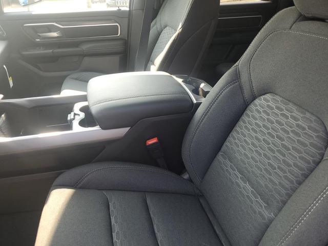 Photo of 2025 Bright White RAM 1500