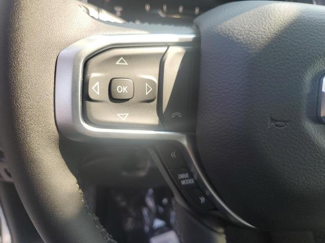 Photo of 2025 Bright White RAM 1500