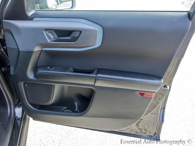 Photo of 2021 Shadow Black Ford Bronco Sport