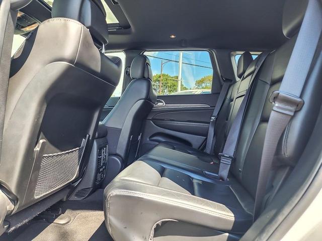 Photo of 2022 Bright White Clearcoat Jeep Grand Cherokee