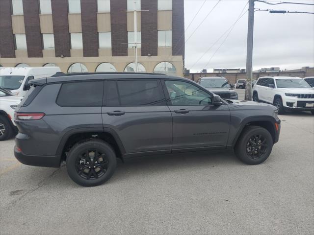 Photo of 2025 Baltic Gray Metallic Clearcoat Jeep Grand Cherokee L