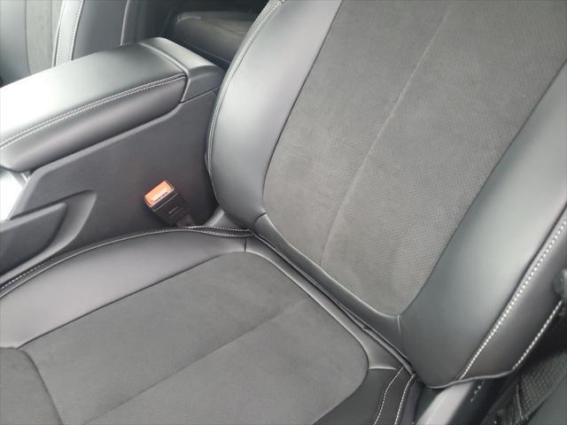 Photo of 2025 Baltic Gray Metallic Clearcoat Jeep Grand Cherokee L