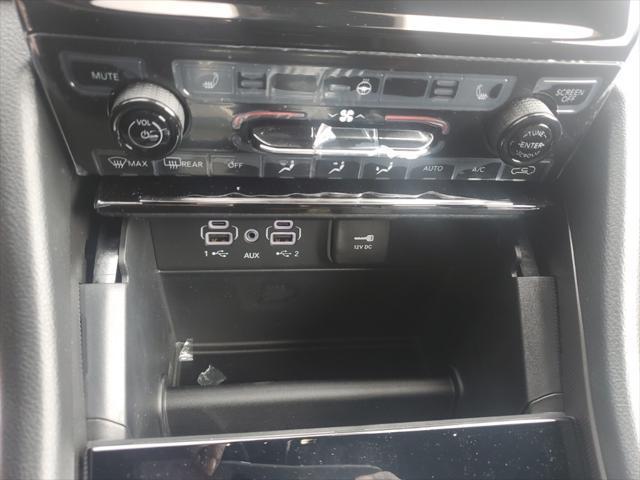 Photo of 2025 Grey Jeep Grand Cherokee