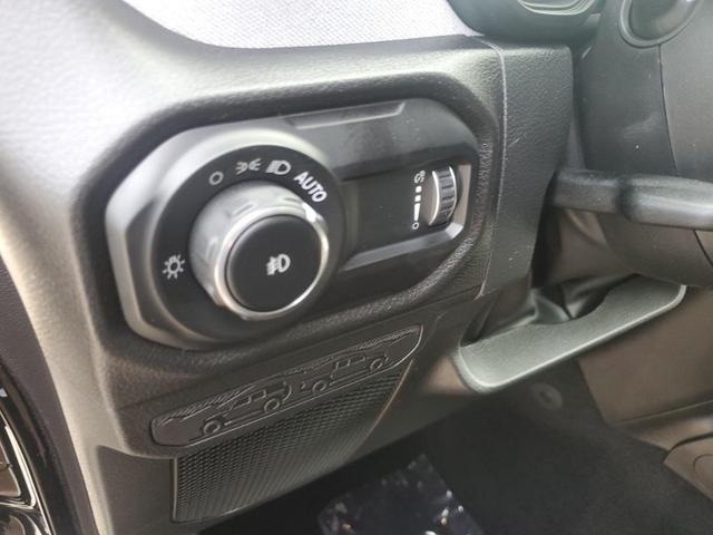 Photo of 2025 Black Clearcoat Jeep Wrangler