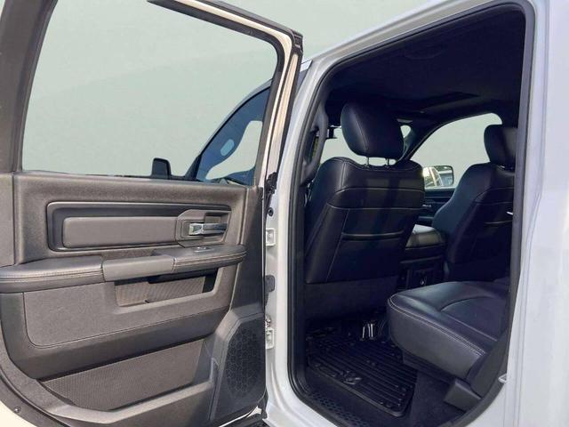 Photo of 2018 Bright White Clearcoat RAM 1500