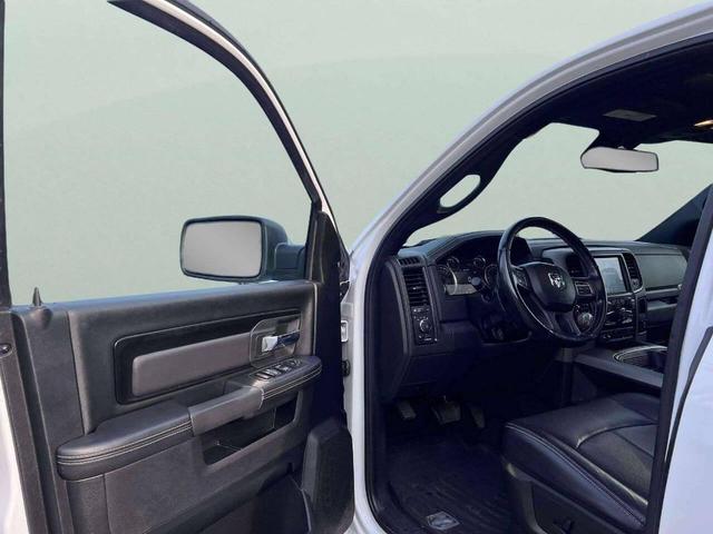 Photo of 2018 Bright White Clearcoat RAM 1500