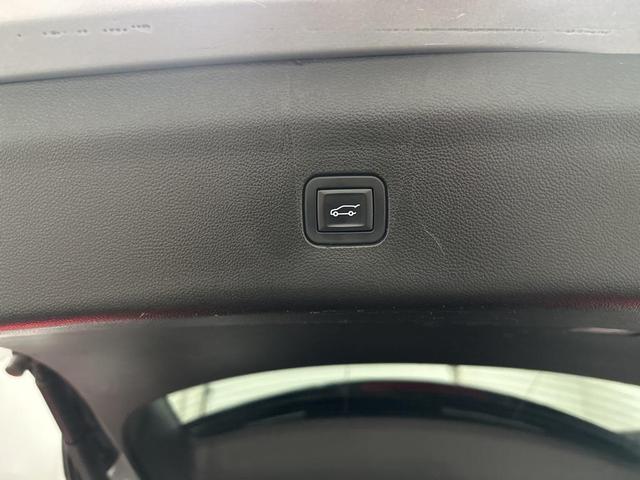 Photo of 2022 Quicksilver Metallic Buick Enclave