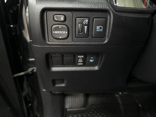 Photo of 2024 Midnight Black Metallic Toyota 4Runner