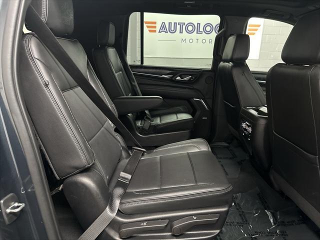 Photo of 2022 Hunter Metallic GMC Yukon XL