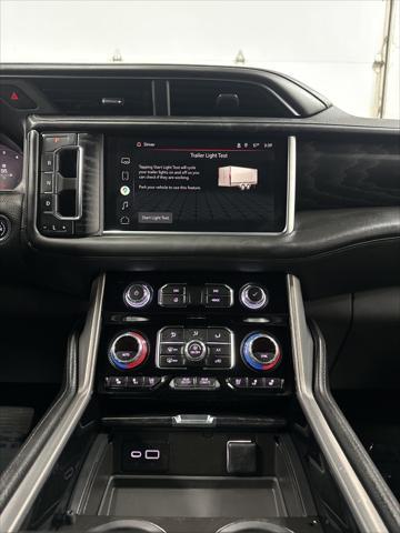 Photo of 2022 Hunter Metallic GMC Yukon XL