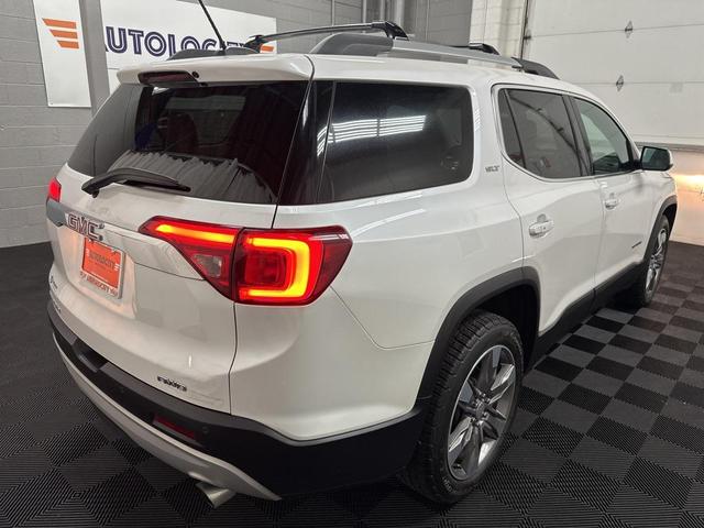 Photo of 2018 White Frost Tricoat GMC Acadia