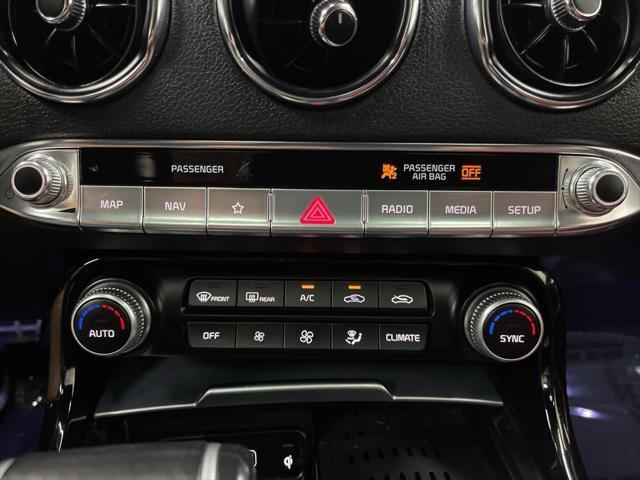 Photo of 2022 Ceramic Silver Kia Stinger