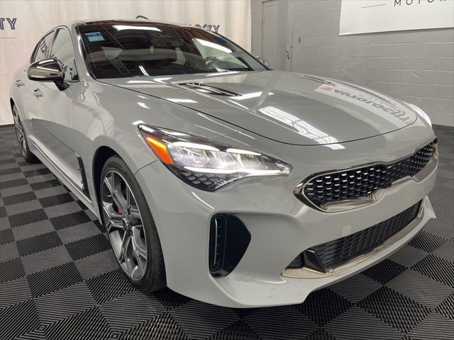 Photo of 2022 Ceramic Silver Kia Stinger