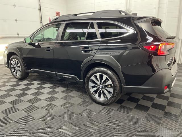 Photo of 2023 Crystal Black Silica Subaru Outback