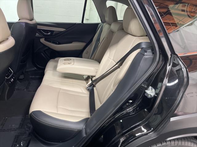 Photo of 2023 Crystal Black Silica Subaru Outback