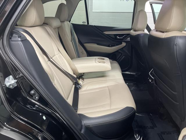 Photo of 2023 Crystal Black Silica Subaru Outback