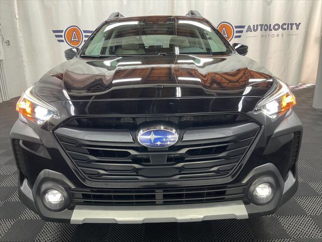 Photo of 2023 Crystal Black Silica Subaru Outback