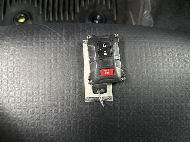 Photo of 2023 Ice Cap Toyota Tacoma