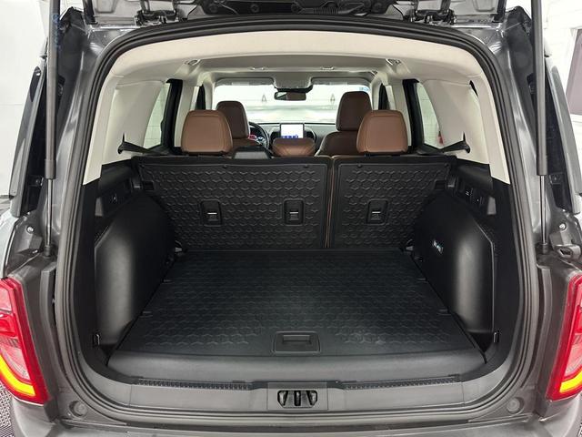 Photo of 2024 Carbonized Gray Metallic Ford Bronco Sport