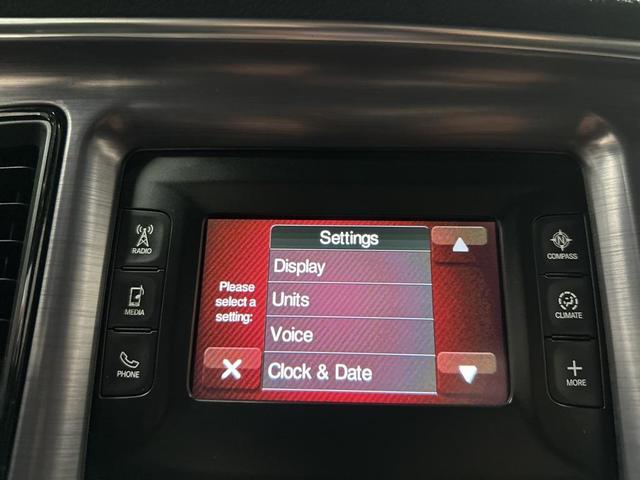 Photo of 2017 Go Mango Dodge Challenger
