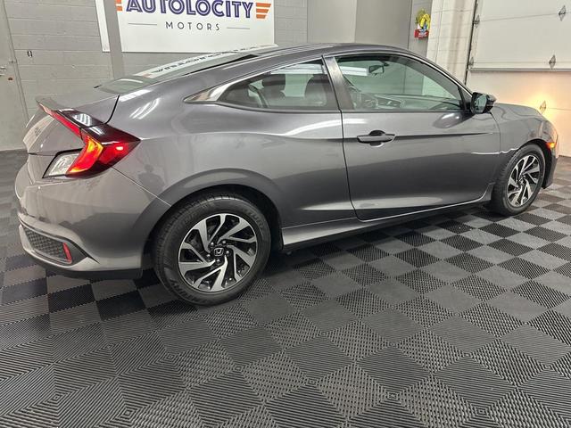 Photo of 2018 Modern Steel Metallic Honda Civic