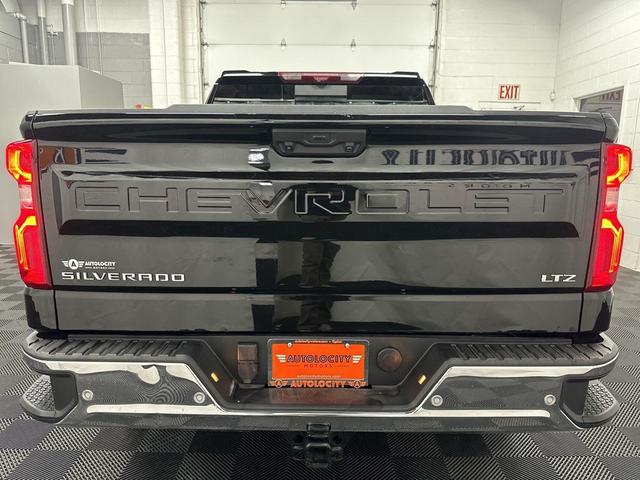 Photo of 2024 Black Chevrolet Silverado 1500