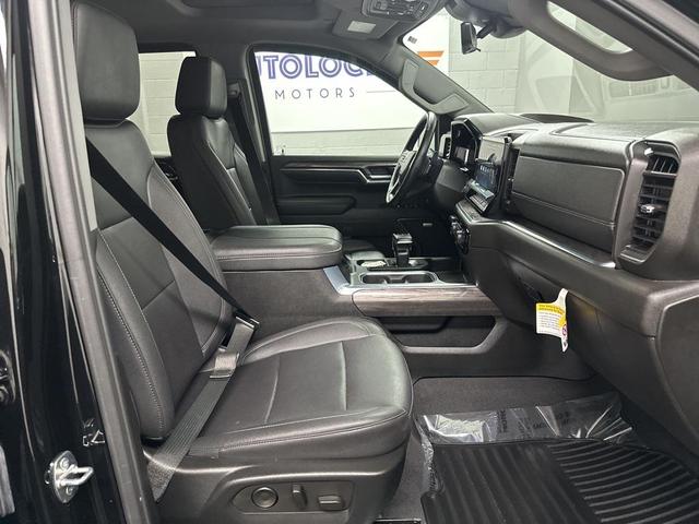 Photo of 2024 Black Chevrolet Silverado 1500
