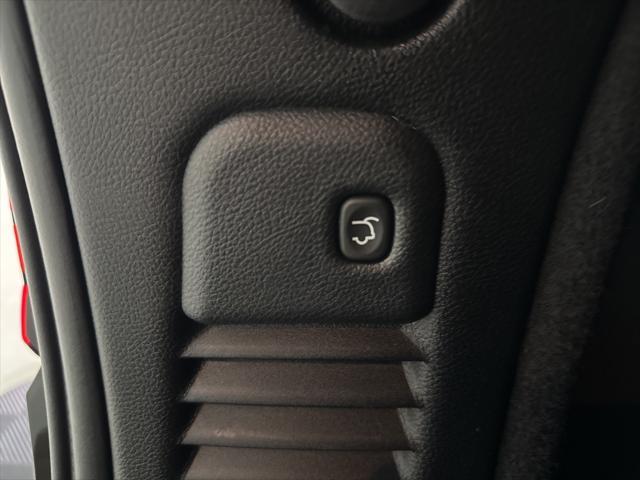 Photo of 2021 DB Black Crystal Clearcoat Dodge Durango