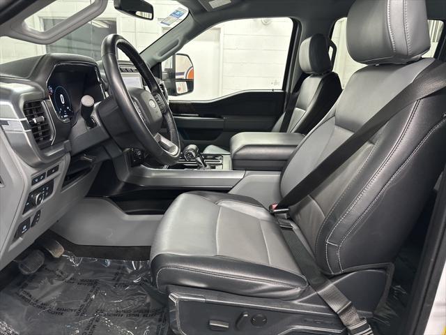 Photo of 2022 Oxford White Ford F-150
