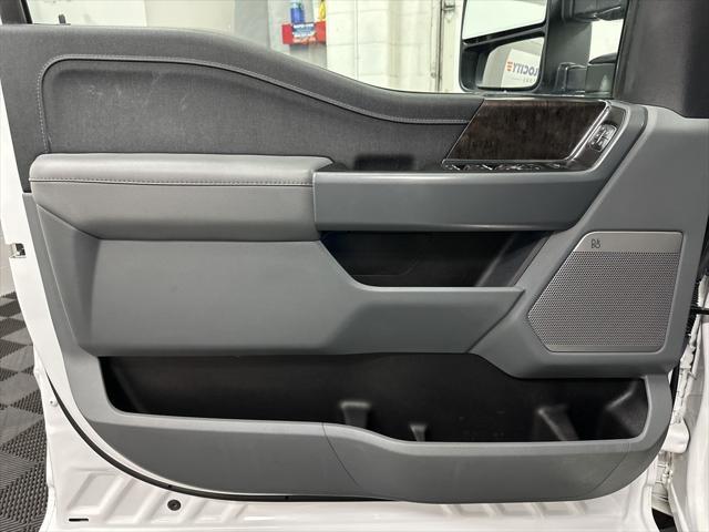 Photo of 2022 Oxford White Ford F-150