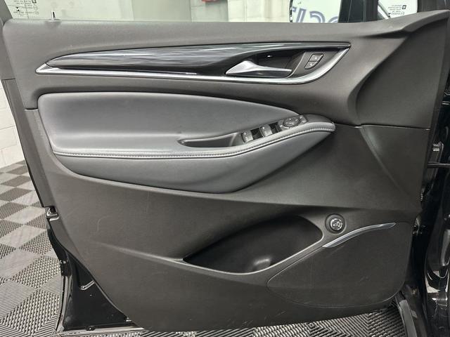 Photo of 2021 Ebony Twilight Metallic Buick Enclave