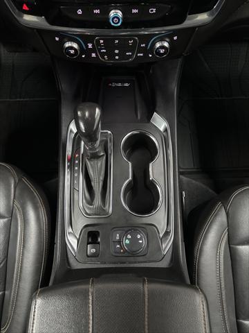 Photo of 2021 Silver Ice Metallic Chevrolet Traverse