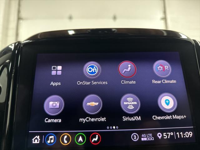Photo of 2021 Silver Ice Metallic Chevrolet Traverse