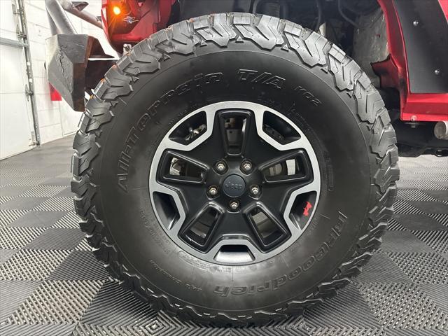 Photo of 2016 Firecracker Red Clearcoat Jeep Wrangler Unlimited