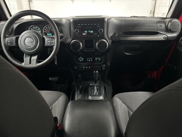 Photo of 2016 Firecracker Red Clearcoat Jeep Wrangler Unlimited