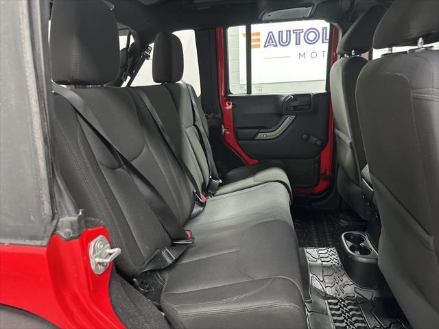 Photo of 2016 Firecracker Red Clearcoat Jeep Wrangler Unlimited